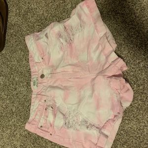 Forever 21 pink and white shorts